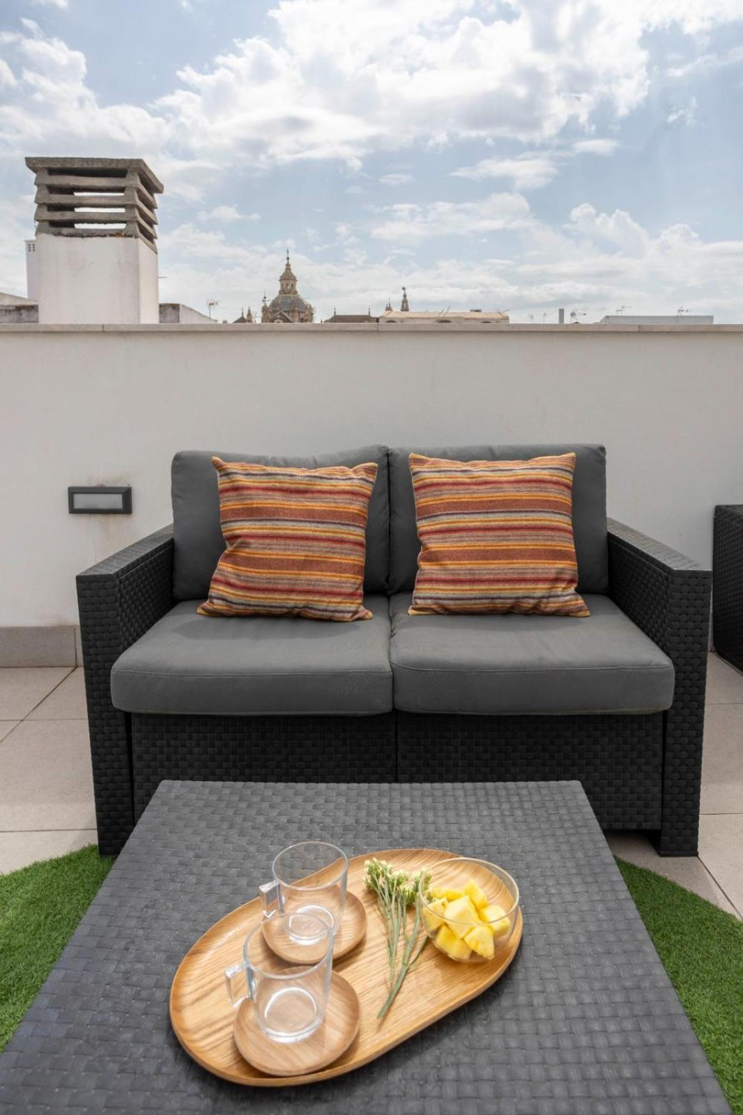 Private & Pool Goyeneta Sevilla Urban Apartment Exteriér fotografie
